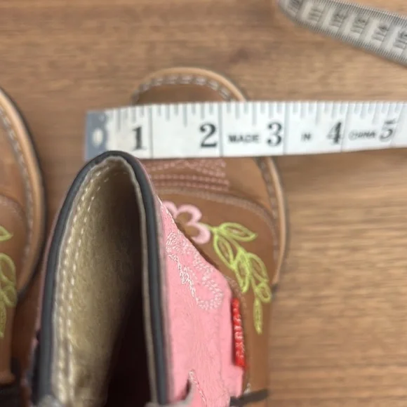 Girls boots size 14 14/12 see pictures. Carlos Boots Infant Toddler Girls - Picture 2 of 16